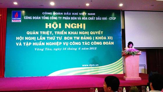 Hội nghị quán triệt, triển khai thực hiện NQ hội nghị lần IV BCH Trung ương Đảng (khóa XI) và tập huấn công tác nghiệp vụ Công đoàn