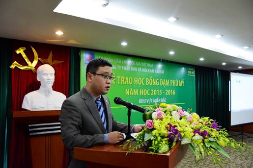 PVFCCo trao 65 suất học bổng Đạm Phú Mỹ năm học 2015-2016 tại khu vực miền Bắc