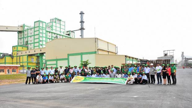 Typical Dealers of level 2 from Central Vietnam – Western Highlands visit Phu My NPK Plant