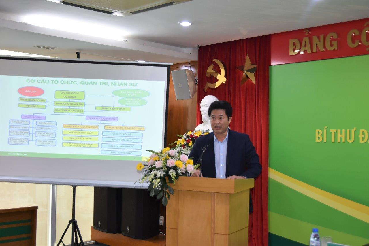 PVN Chairman, Mr. Hoang Quoc Vuong visiting PVFCCo