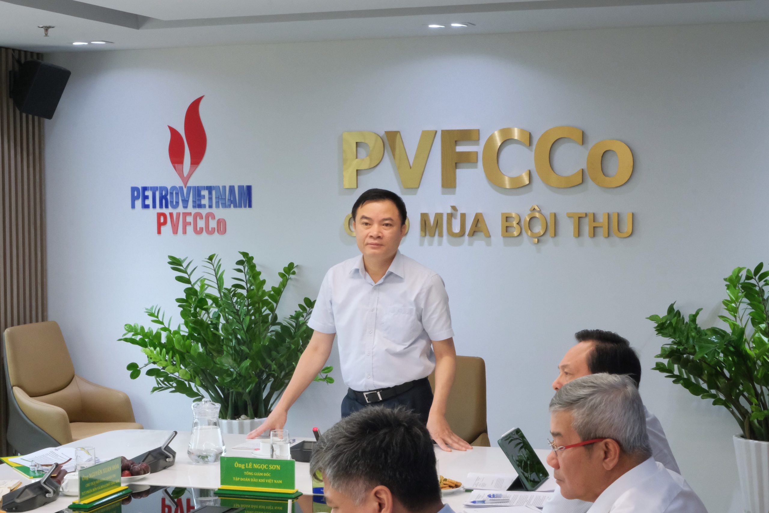 PVFCCo có chuyển biến tích cực, hoàn thành tốt kế hoạch SXKD 6 tháng đầu năm